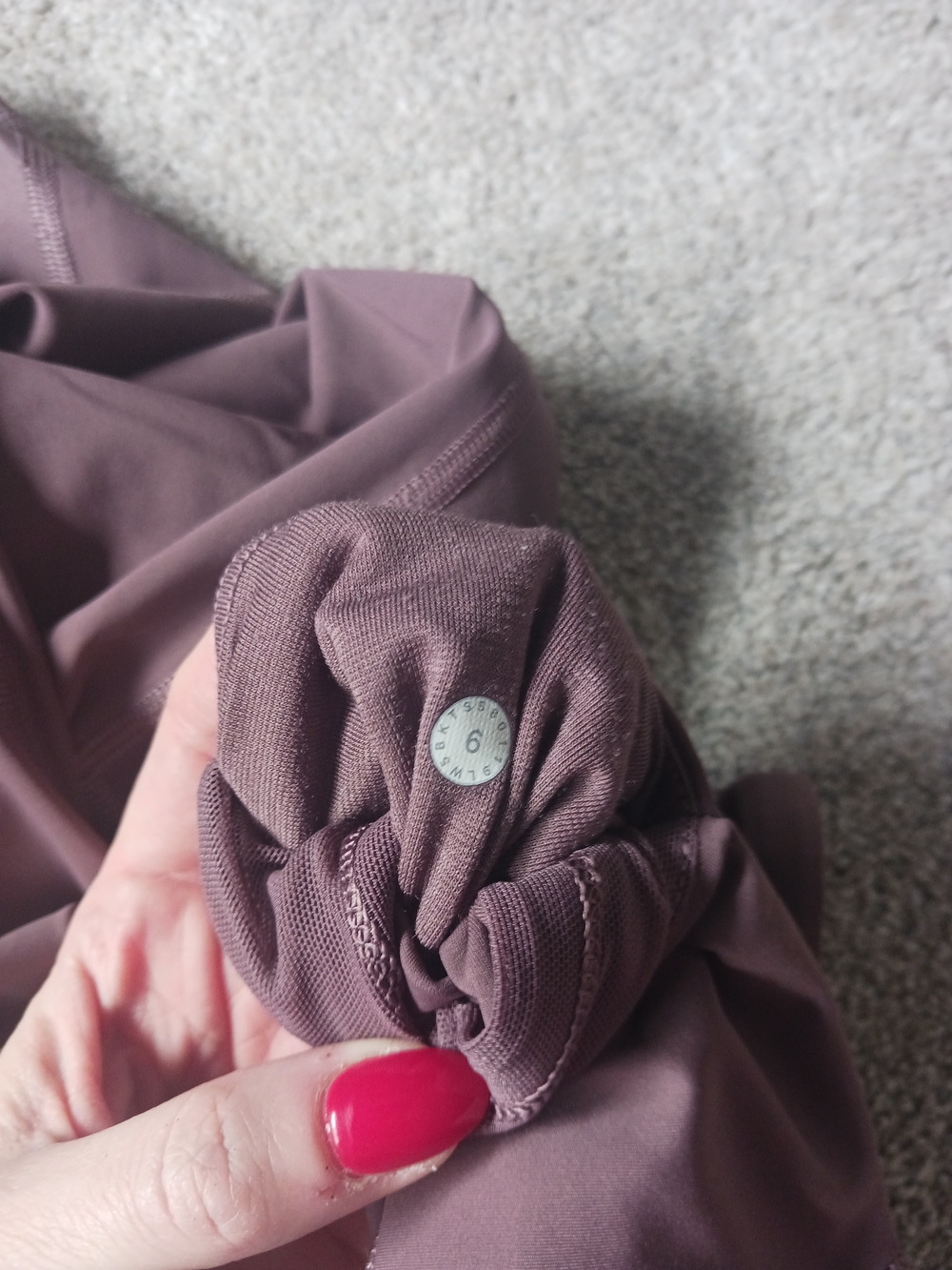 Lululemon Legging - Picture 6 of 6